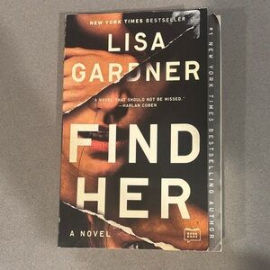 Lisa Gardner 'Find Her' Book